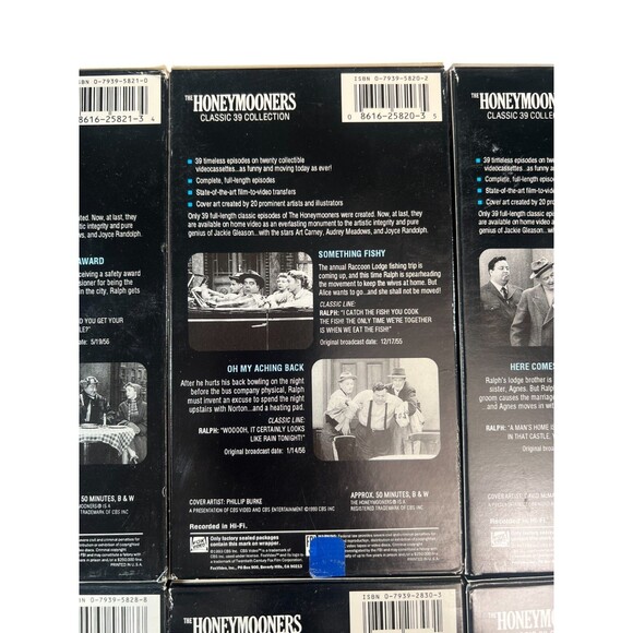 THE HONEYMOONERS Classic 39 Collection LOT of 8 VHS Tapes 16 Episodes 80s TESTED - Picture 11 of 16